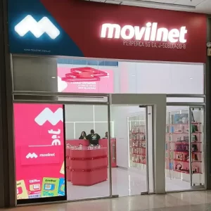 Fachada de la tienda Perperca 5G agente autorizado Movilnet en Metrosol Maracaibo